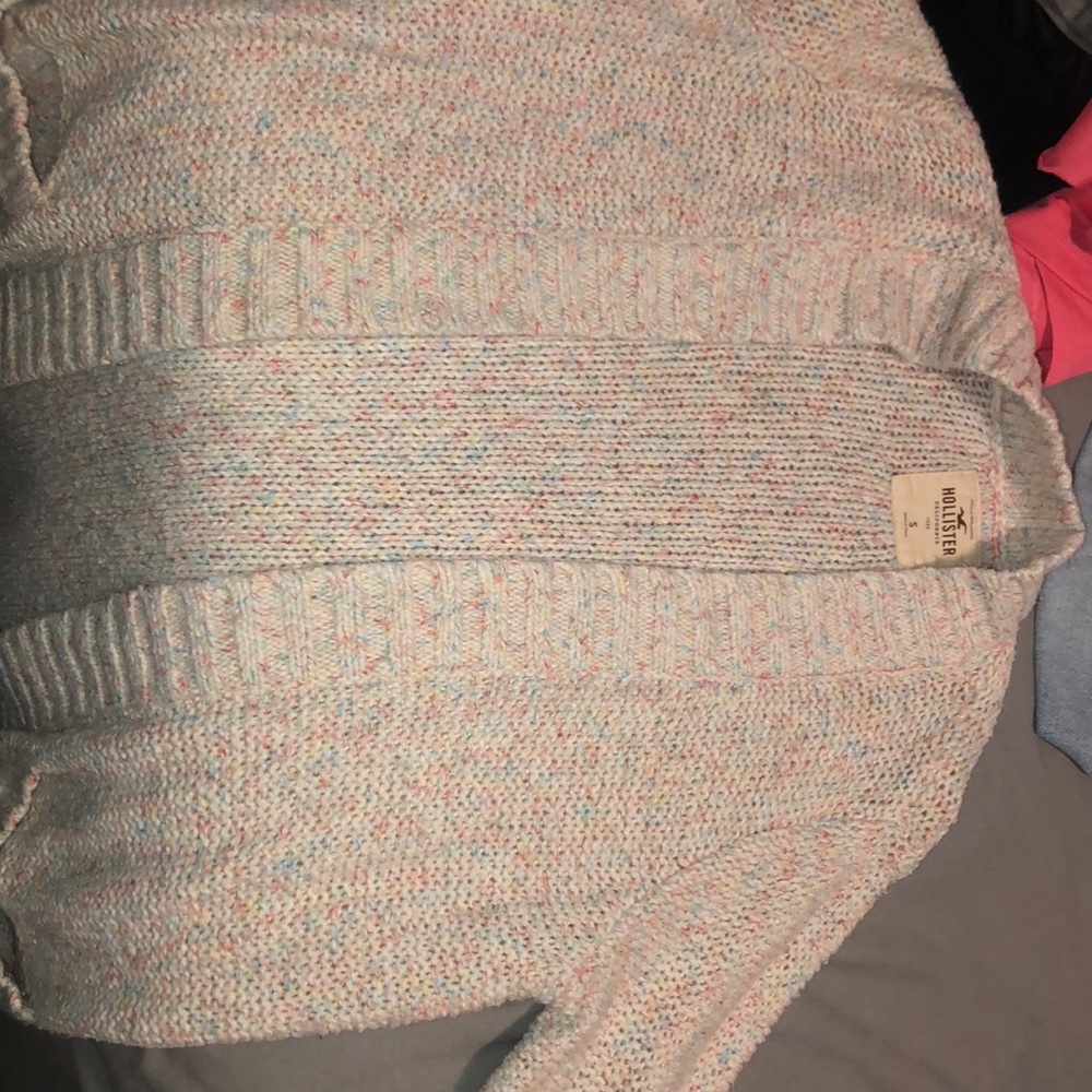 Hollister S cardigan.